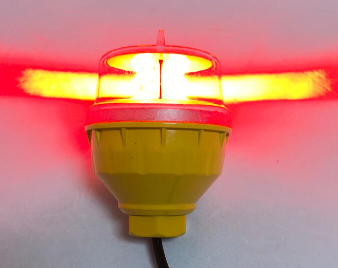 l810 obstruction light